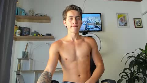 manucute 23  online show from November 16, 2:08 pm