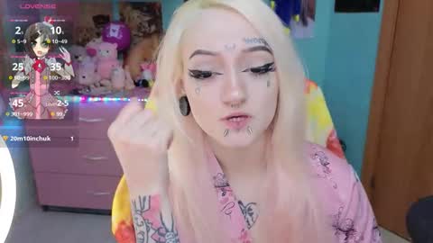 Manuela online show from February 17, 8:41 pm