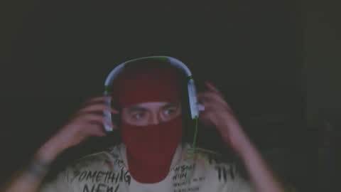 ManuelValentine online show from March 10, 1:10 am