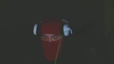 ManuelValentine online show from March 5, 1:25 am