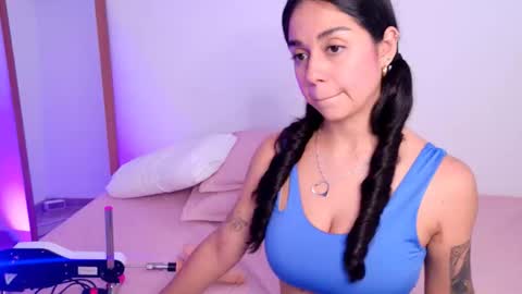 Snapshot of mar_333 chatting on October 16, 1:44 pm online show from October 16, 1:44 pm