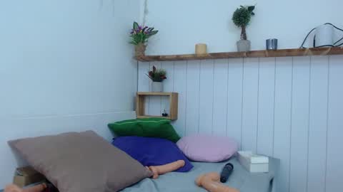 Mara Silk online show from November 30, 3:41 pm