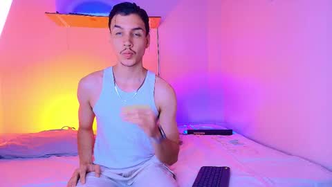 Marcus Hanks online show from November 4, 5:53 am