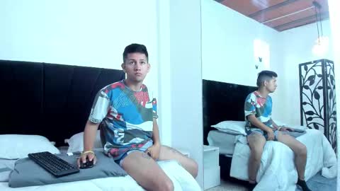 marcus_lux1 online show from February 26, 12:19 pm