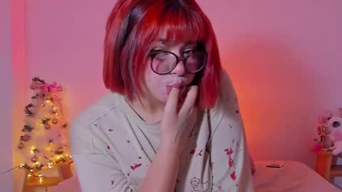 danna online show from December 24, 7:28 am