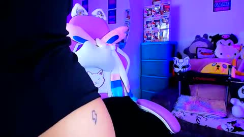Marceline online show from May 11, 4:04 pm
