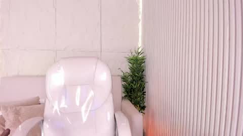 Marelyn online show from April 17, 11:34 am