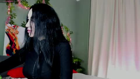 Margaret Clark online show from April 16, 8:09 pm