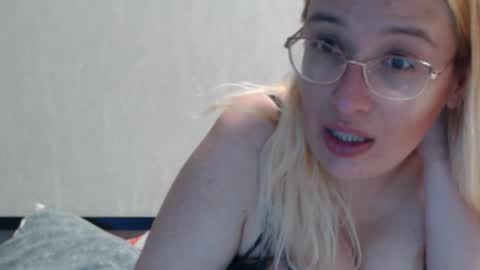 margo_shine online show from December 3, 6:30 pm