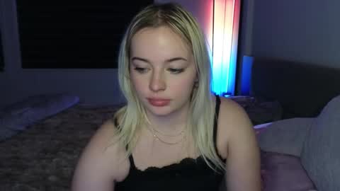 margot_robbie7 online show from November 26, 1:03 am