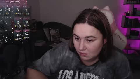 mari moore online show from October 15, 9:43 am