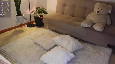 M. online show from November 5, 11:29 pm