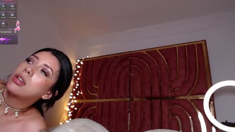 Maria model independent online show from February 8, 6:12 am