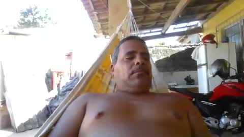 casal delicia online show from April 22, 4:25 pm