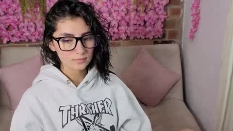 Maria online show from March 15, 5:05 pm