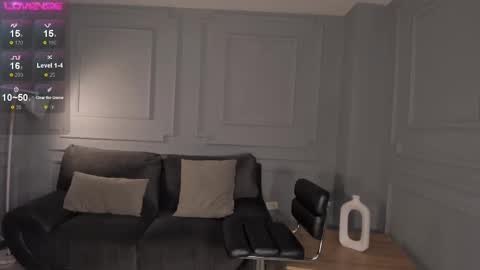 MARIA HERRERA  online show from February 26, 8:28 am