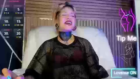 mariam_noir online show from November 19, 9:13 pm