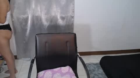 maria online show from April 10, 11:09 pm