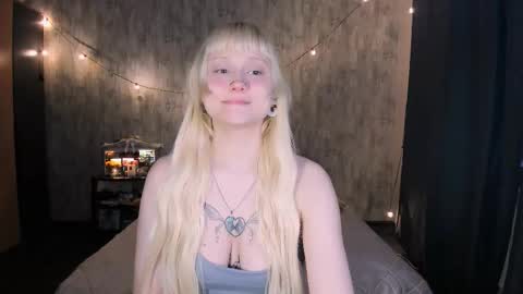 Maria online show from December 14, 4:41 am