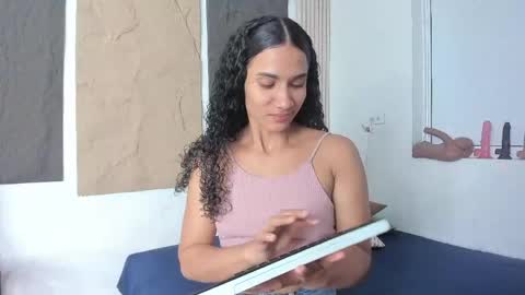 Marian online show from April 22, 11:06 am