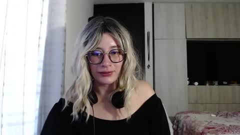 Mariana online show from September 22, 10:03 pm