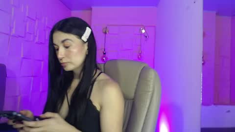 Mariana online show from April 18, 11:56 am