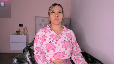 Mariana Roe online show from February 5, 10:19 am