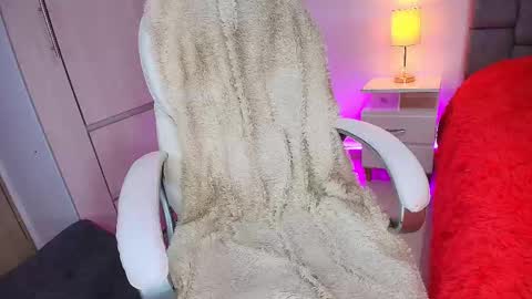 Snapshot of mariana_gomez01 chatting on March 7, 6:54 pm Mariana Gomez online show from March 7, 6:54 pm