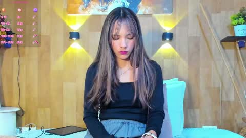 Mariana Angel online show from April 6, 2:51 pm