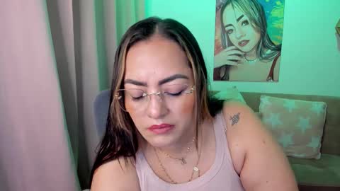 Mariana Lopez online show from March 19, 1:00 am