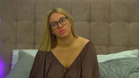 Maria online show from November 20, 7:07 am