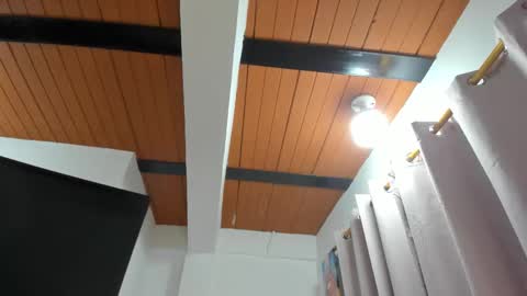 Mariangel online show from December 5, 1:38 am