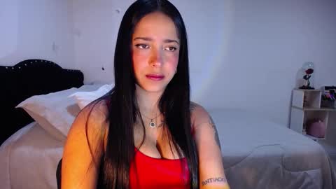 Nicolle online show from October 4, 7:39 am