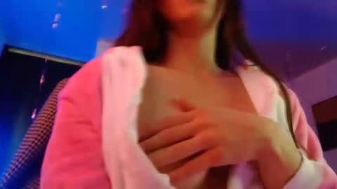 Mariie online show from January 2, 4:02 pm