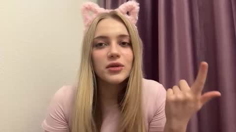 Sofia online show from March 5, 3:32 pm