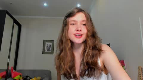 MarieBelle online show from April 24, 1:57 pm