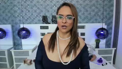 Snapshot of marilynvega77 chatting on January 31, 12:28 am Marilyn Vega online show from January 31, 12:28 am