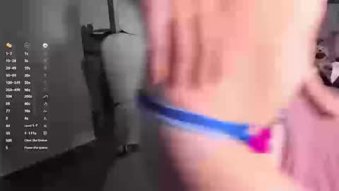 Snapshot of marin_kitoko chatting on September 15, 11:28 pm Marin kitoko online show from September 15, 11:28 pm