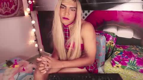 MAarioChams online show from March 7, 6:13 am