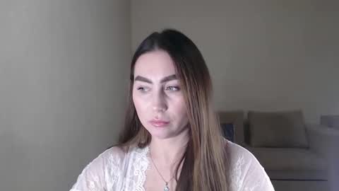 Snapshot of marishaarimova chatting on October 14, 10:35 pm Marisha Arimova online show from October 14, 10:35 pm