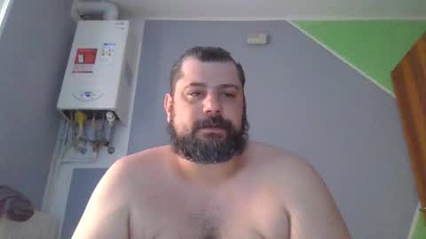 mark2985555 online show from May 25, 12:44 pm