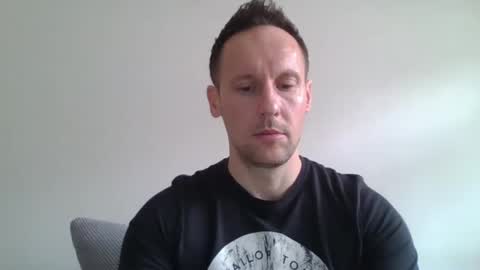 Mark online show from March 1, 10:02 am