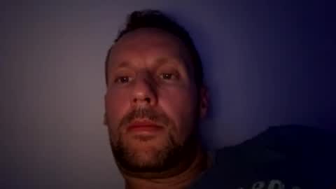 Mark online show from October 24, 9:04 pm