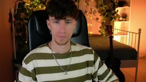 mark_caron online show from April 3, 8:38 pm