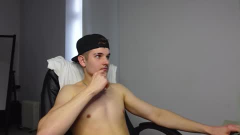 MARK KARSON online show from March 29, 2:30 pm