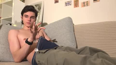 Mark online show from November 26, 3:31 pm