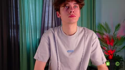 Mark online show from April 22, 5:36 am