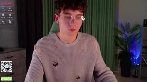 Mark online show from October 19, 12:43 pm