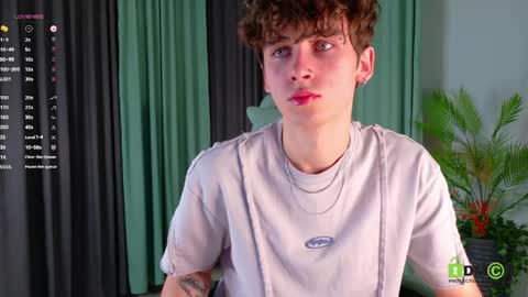 Mark online show from April 19, 2:07 pm