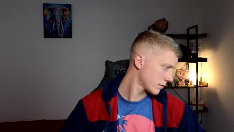 mark_shturman online show from November 18, 10:51 am